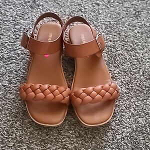 Girls Steve madden sandals